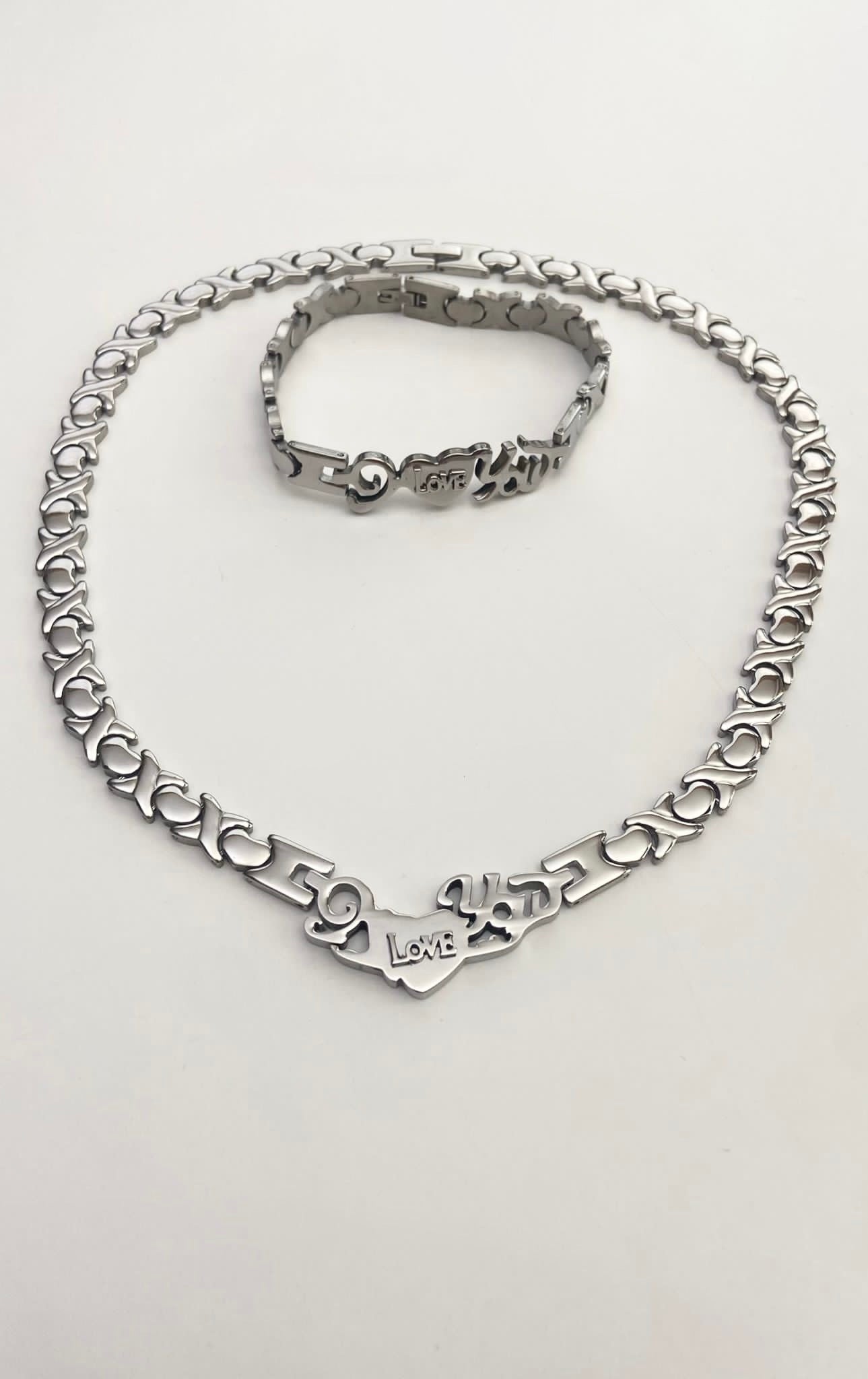 Set Love Steel