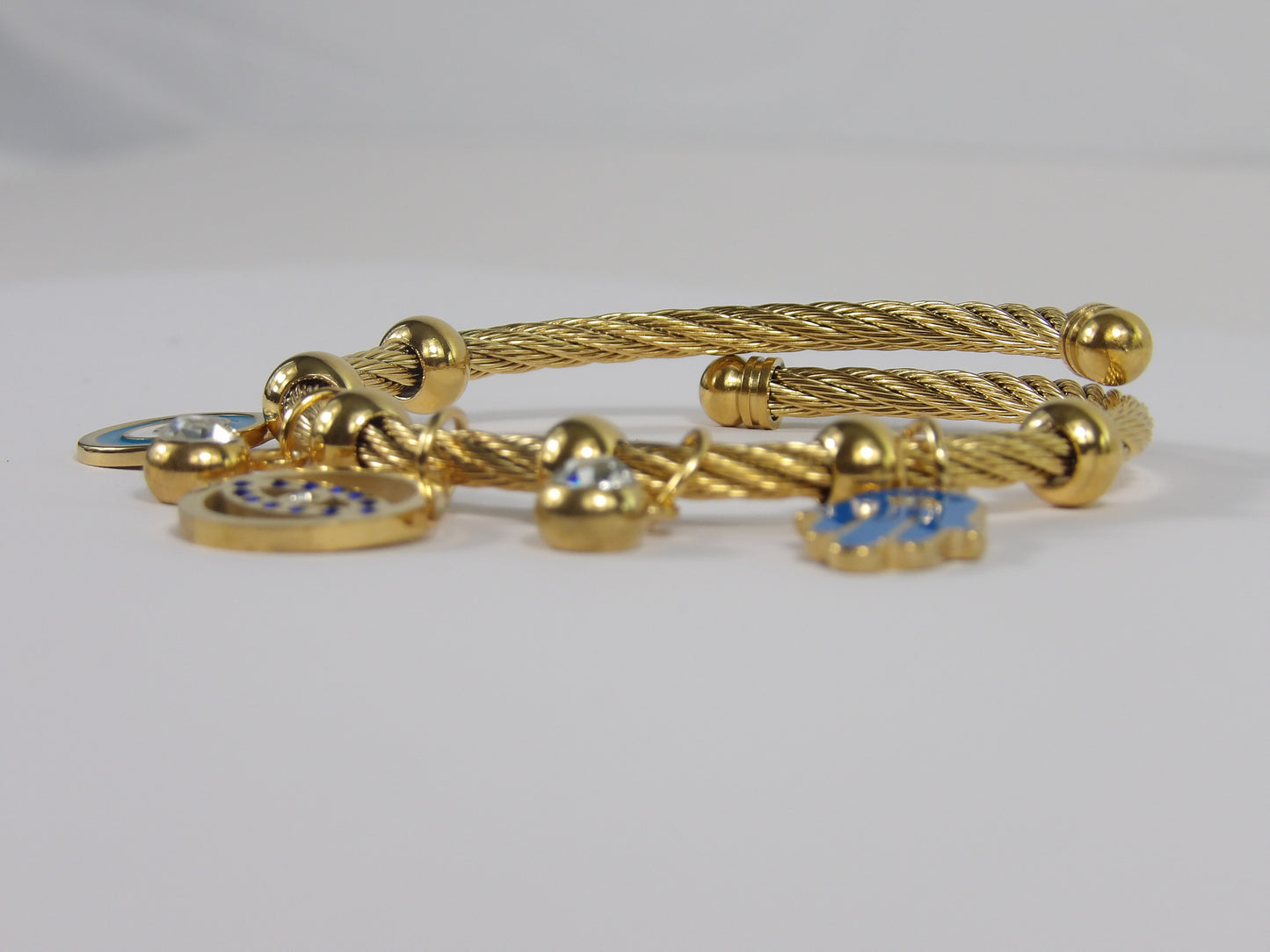 pulsera con charms